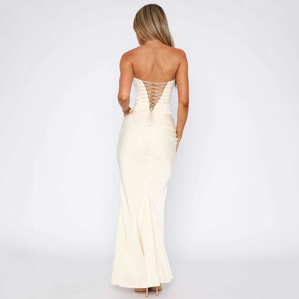 Strapless, body-hugging, fishbone, figure-hugging, high-end one-piece long dress